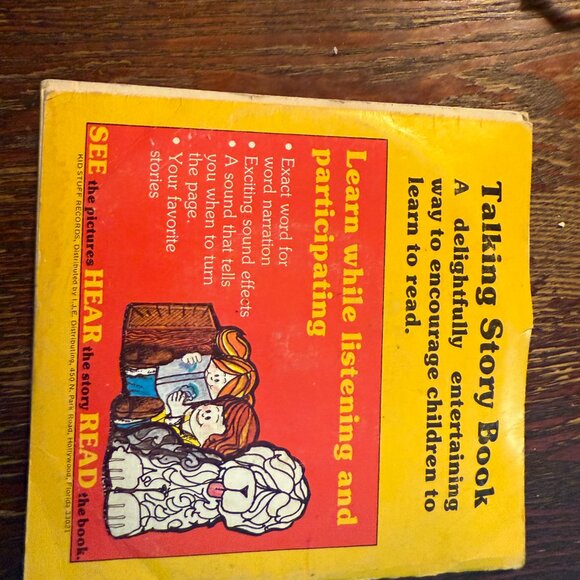 Barbie's Neighborhood Kid Stuff See Hear Read Book + Vinyl Record Untested - Picture 11 of 11